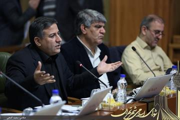 رییس کمیسیون شهرسازی شورای شهر تهران تاکید کرد: الزام رعایت استانداردهای ایمنی برای اماکن عمومی و ساختمانهای بلند مرتبه